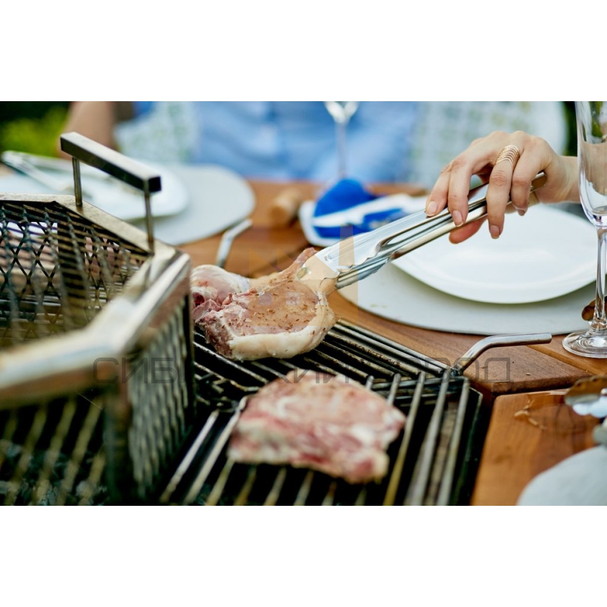 MGRILL 6-ти местный Вес: 45кг ДxВxГ: 1350мм х 1550мм x 900мм